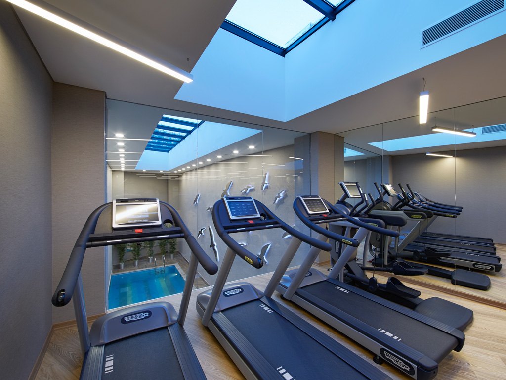 Biz Cevahir Gayrettepe Otel fitness alanı